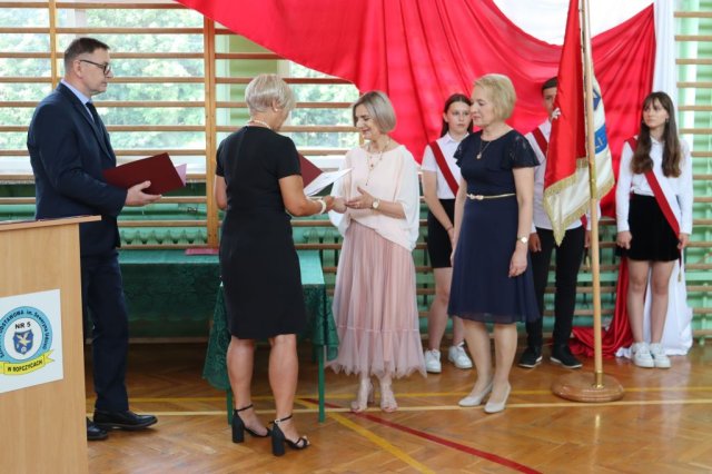 b_1024_768_0_00_images_2022_2023_Zakonczenie_347408817_727422159185735_7634817911968402559_n